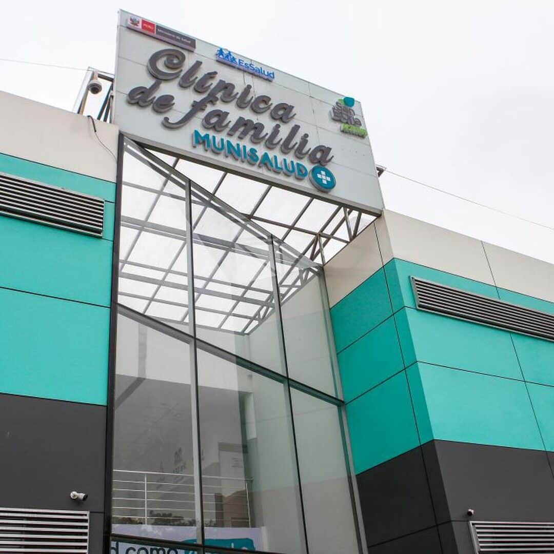 centro de consultorios medicos la familia