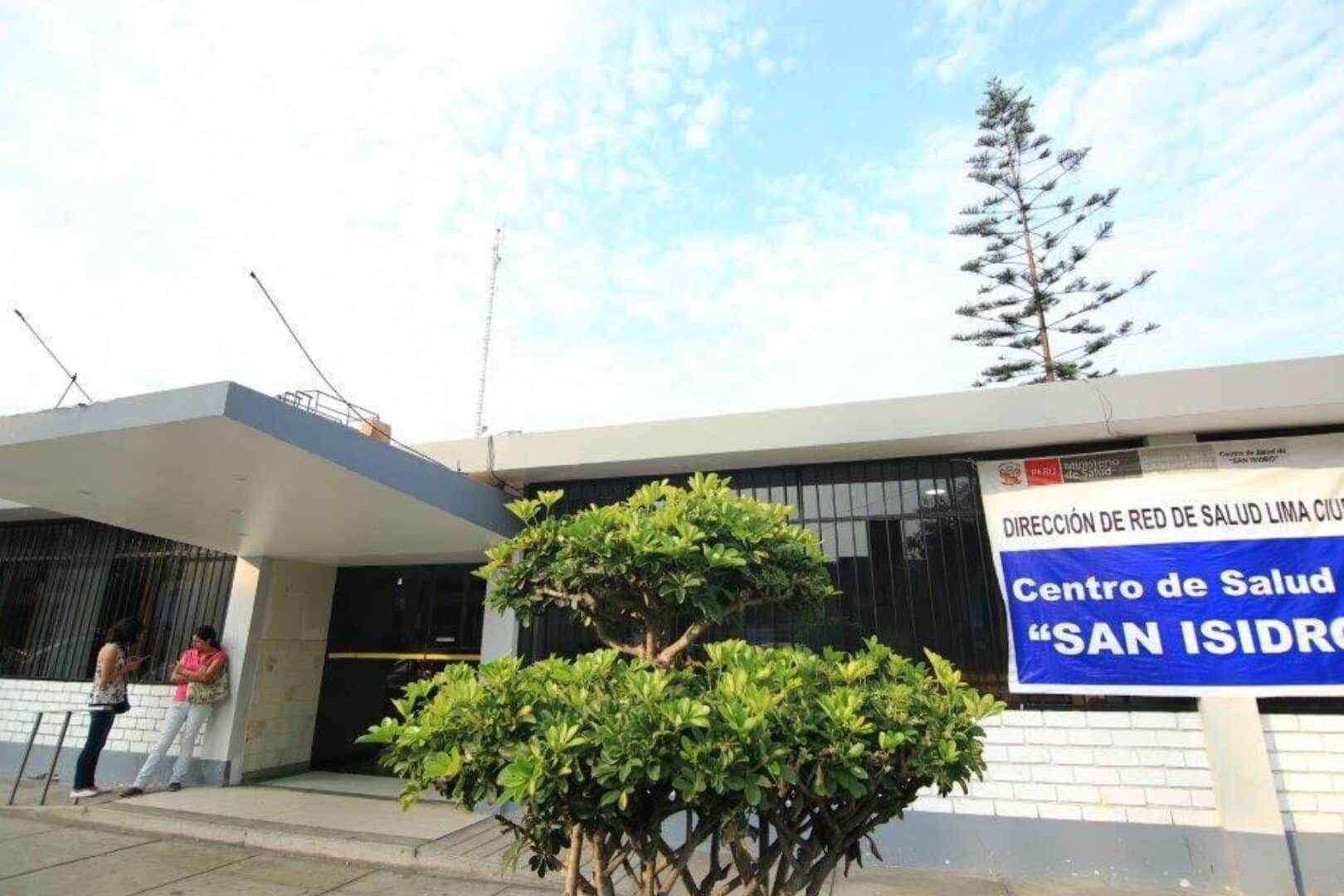 centro de salud san isidro minsa