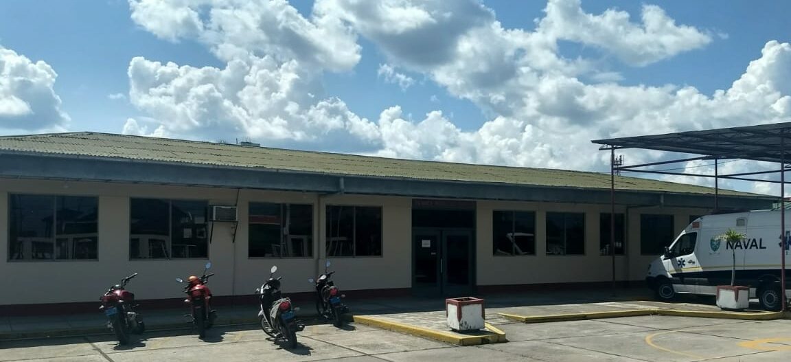 clinica naval de iquitos
