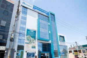 Clínicas en San Juan de Miraflores, Lima: Direcciones y Especialidades Médicas