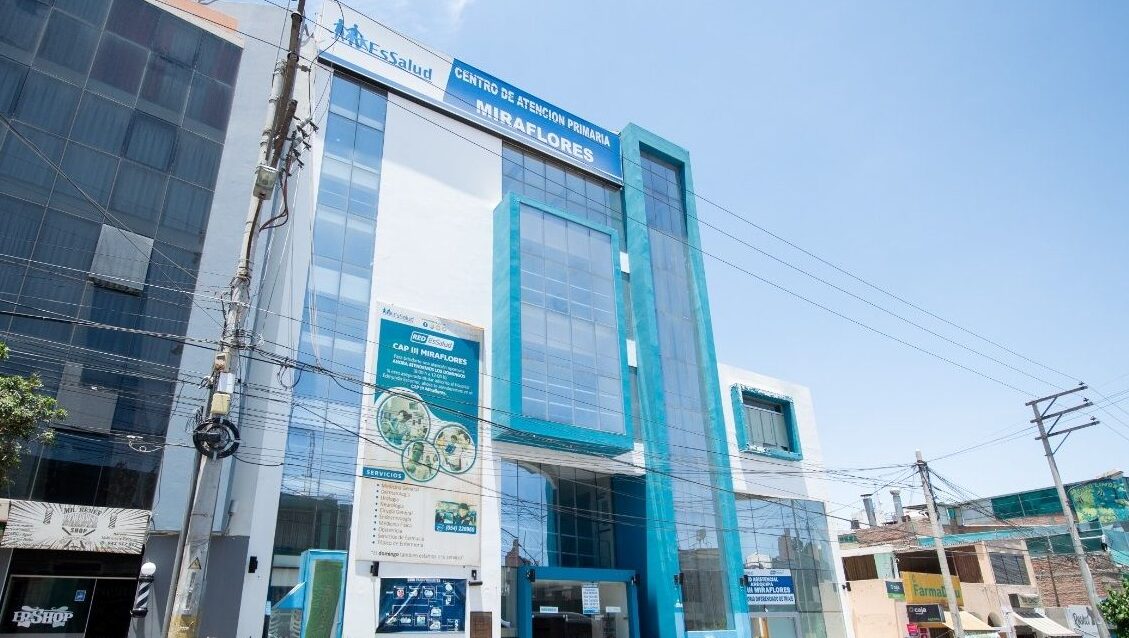clinicas en san juan de miraflores lima direcciones y especialidades medicas