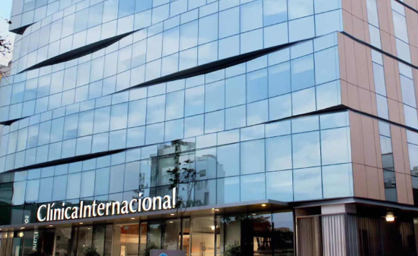 mejores clinicas en los olivos lima guia de salud de confianza